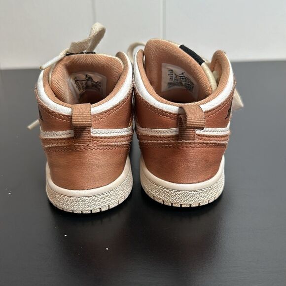 Air Jordan 1 Mid TD Rose Gold & White Sneakers Shoes Toddler size 8 8C - Picture 5 of 8